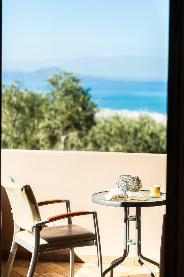 Maroulas Villas Ioanna & Stavros, Private Pools, Bbq & Seaview, By Thinkvilla Zewnętrze zdjęcie